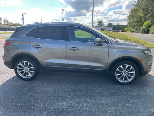 2017 Lincoln MKC Select