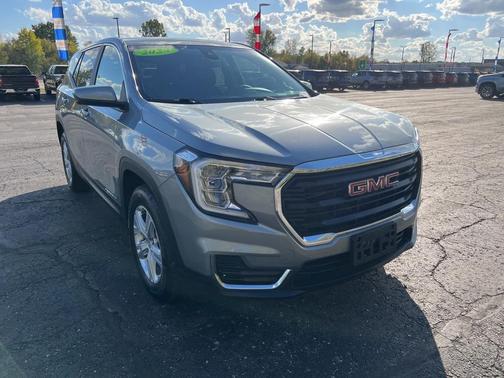 2024 GMC Terrain SLE