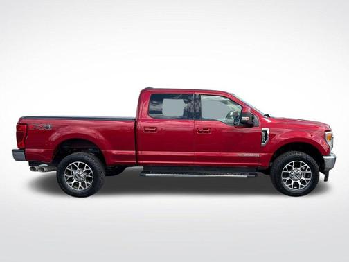 Rapid Red Metallic Tinted Clearcoat 2020 Ford F-250 Lariat