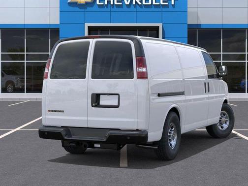 2025 Chevrolet Express 2500 RWD 2500 Regular Wheelbase WT