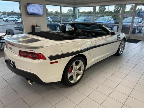 2015 Chevrolet Camaro 2LT