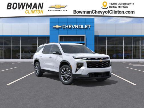 Summit White 2026 Chevrolet Traverse LT