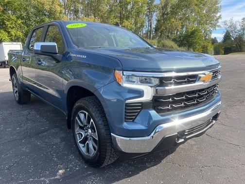 2024 Chevrolet Silverado 1500 LT