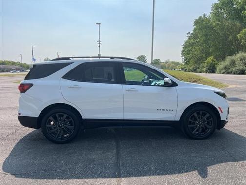 2022 Chevrolet Equinox FWD RS