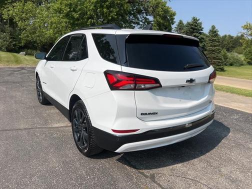 2022 Chevrolet Equinox FWD RS