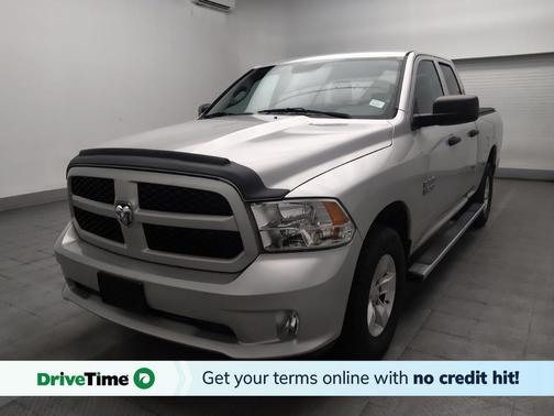 Bright Silver Metallic Clearcoat 2018 RAM 1500 Express