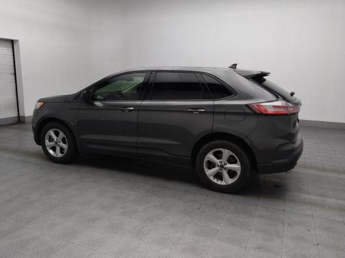 2020 Ford Edge SE