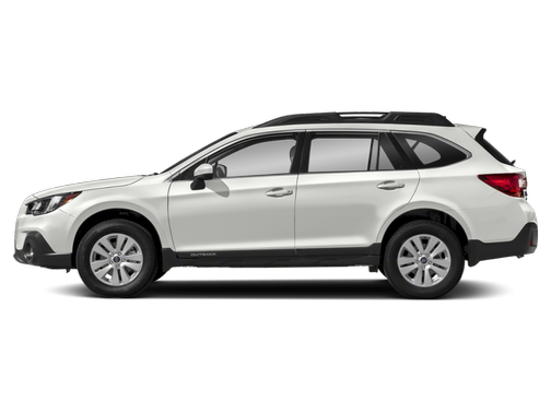 Crystal White Pearl 2018 Subaru Outback 2.5i Premium