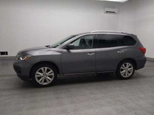 2019 Nissan Pathfinder SL