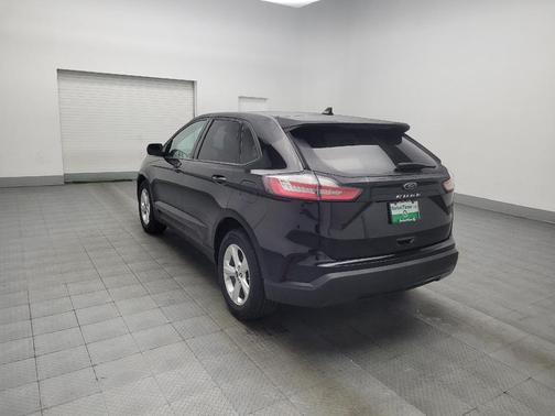 2021 Ford Edge SE
