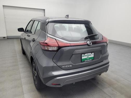 2021 Nissan Kicks S