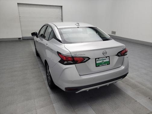 2023 Nissan Versa 1.6 SV