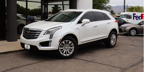 Crystal White Tri-Coat 2019 Cadillac XT5 Base
