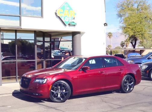 2023 Chrysler 300 S