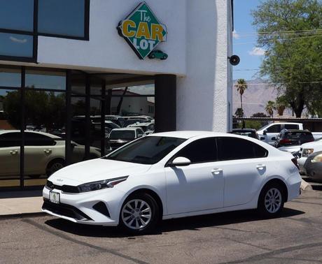2023 Kia Forte LX