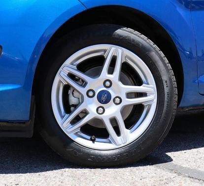 Lightning Blue Metallic 2019 Ford Fiesta SE