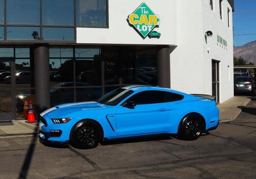 2017 Ford Shelby GT350 Base