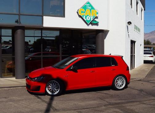 2017 Volkswagen Golf GTI Sport 4-Door