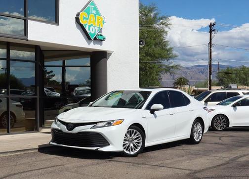 2018 Toyota Camry Hybrid XLE