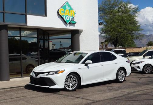 2018 Toyota Camry Hybrid XLE