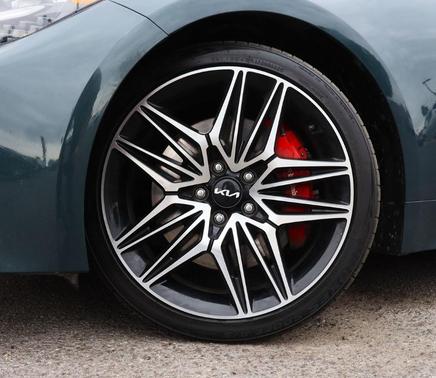 2022 Kia Stinger GT1