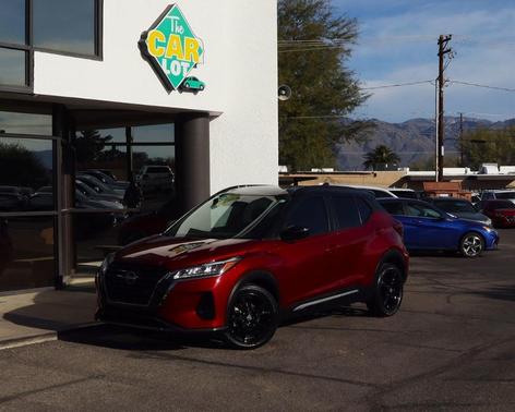 2023 Nissan Kicks SR