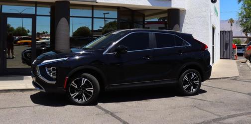 Labrador Black Pearl 2024 Mitsubishi Eclipse Cross SEL