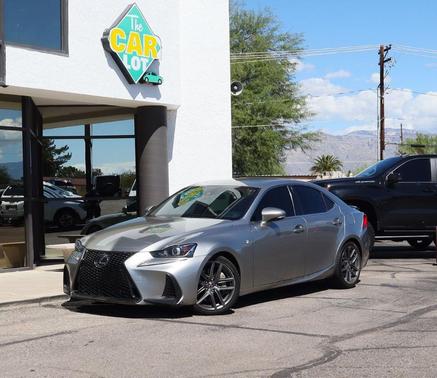 2018 Lexus IS 300 Base