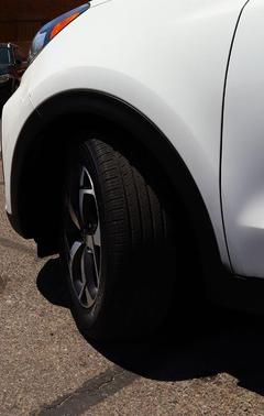 Clear White 2020 Kia Sportage LX
