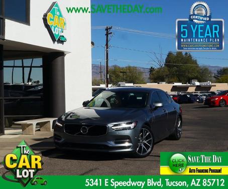 2018 Volvo S90 Recharge Plug-In Hybrid T8 Momentum
