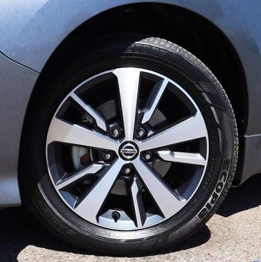 2022 Nissan Leaf S PLUS