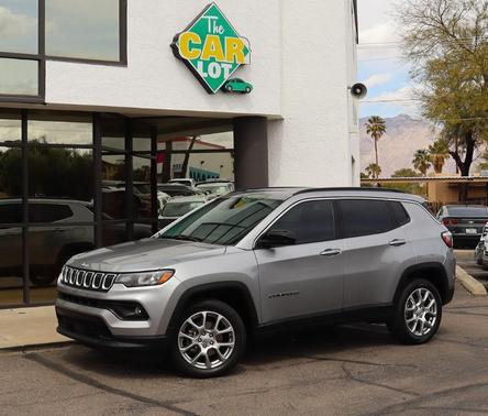 2022 Jeep Compass Latitude Lux
