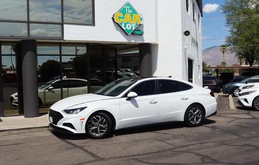 2022 Hyundai SONATA SEL