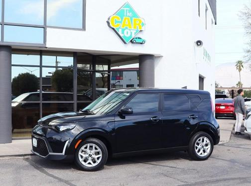 2024 Kia Soul LX