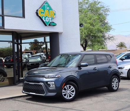 2022 Kia Soul LX