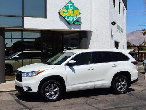 2016 Toyota Highlander LE Plus