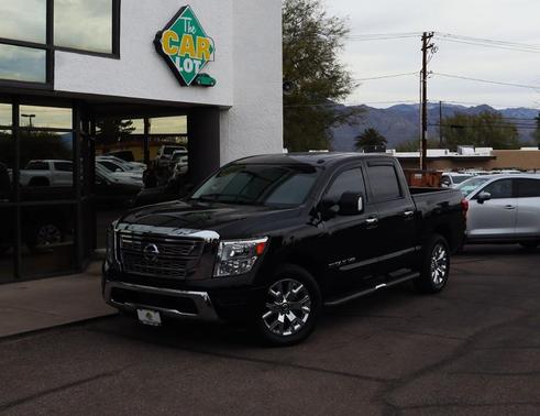 2020 Nissan Titan SV