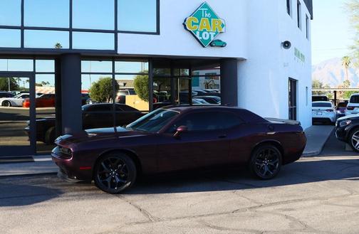 2020 Dodge Challenger SXT