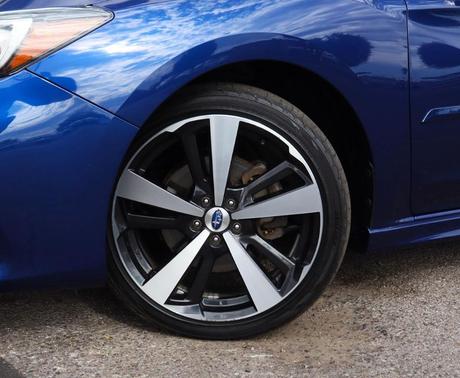 2017 Subaru Impreza 2.0i Sport