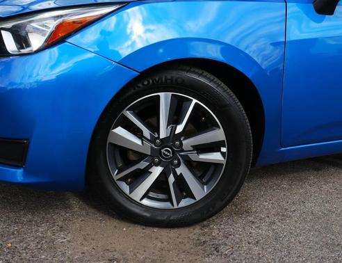 2023 Nissan Versa 1.6 SV