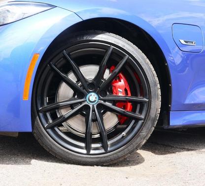 2023 BMW 330e 330e