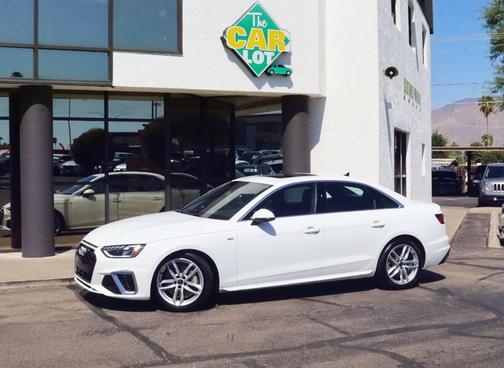 2023 Audi A4 45 S line Premium Plus