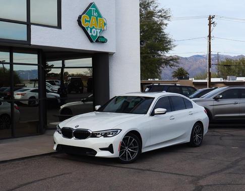 2019 BMW 330 i