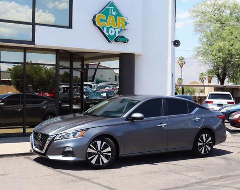 2022 Nissan Altima 2.5 SV