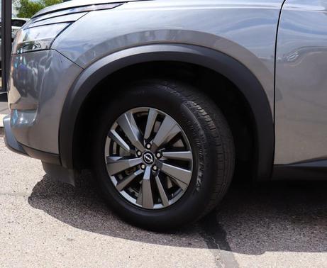 Gun Metallic 2022 Nissan Pathfinder S