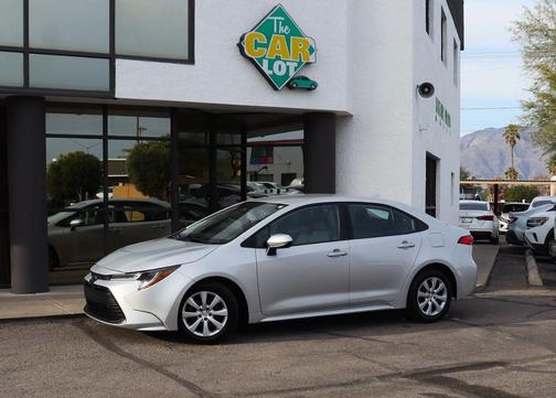 2024 Toyota Corolla LE
