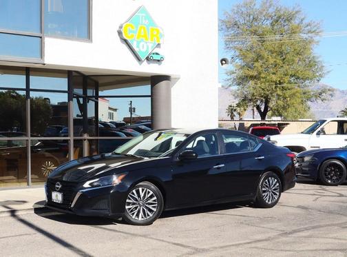 2023 Nissan Altima 2.5 SV