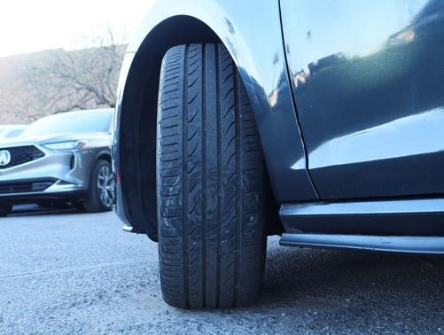 2015 Volkswagen Golf GTI 2.0T SE 4-Door