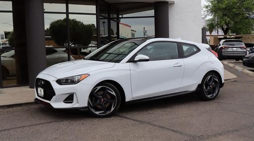 Chalk White 2019 Hyundai Veloster Turbo