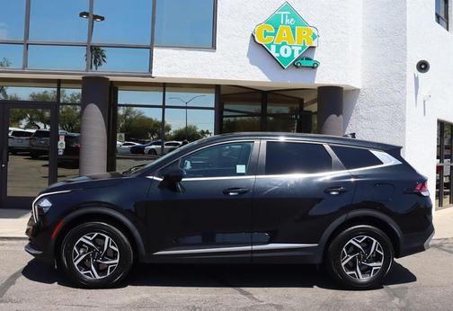2023 Kia Sportage LX